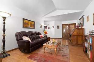 619 Knight Ave, Neenah, WI 54956 - Photo 5