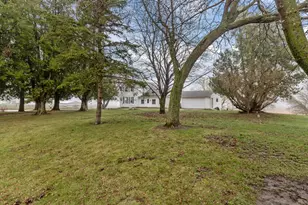 W907 Foundry Rd, New Holstein, WI 53061 - Photo 29