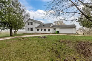 W907 Foundry Rd, New Holstein, WI 53061 - Photo 31