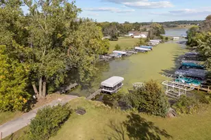 W881 Summit Ct, Green Lake, WI 54941 - Photo 63