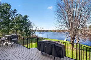 76 Shore Dr, Clintonville, WI 54929 - Photo 3