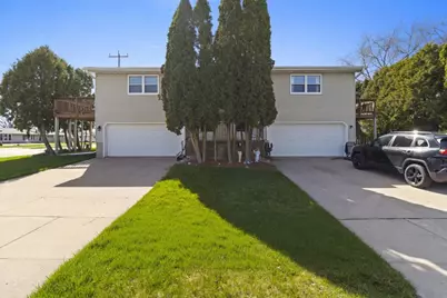 1395 Inverness Lane, Neenah, WI 54956 - Photo 1