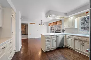 383 Swiss Hill Dr, Green Bay, WI 54302 - Photo 21