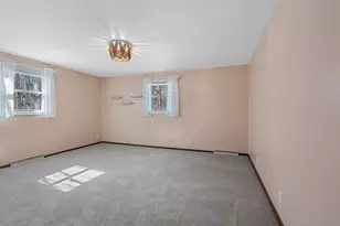 383 Swiss Hill Dr, Green Bay, WI 54302 - Photo 51