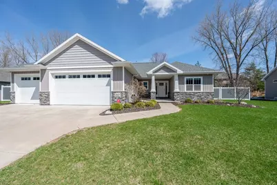 2517 Remington Road, Green Bay, WI 54302 - Photo 1