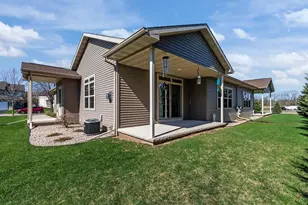 1210 Cameron Cir, Neenah, WI 54956 - Photo 27