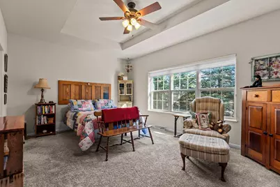 1210 Cameron Circle, Neenah, WI 54956 - Photo 11