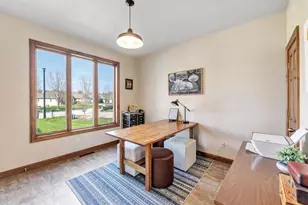 3373 Langdon St, Green Bay, WI 54311 - Photo 7