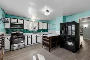 129 E Johnson St, Fond du Lac, WI 54935 - Photo 7
