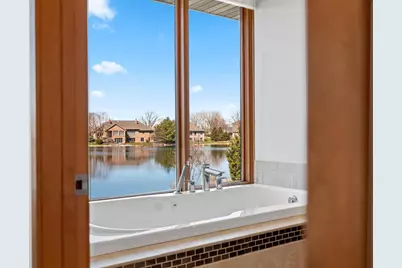 2405 Crown Pointe Boulevard, Suamico, WI 54173 - Photo 63