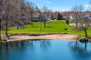 2405 Crown Pointe Blvd, Suamico, WI 54173 - Photo 29