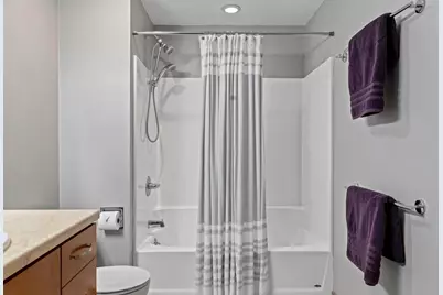 2405 Crown Pointe Boulevard, Suamico, WI 54173 - Photo 83