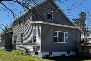 930 Randall St, Shawano, WI 54166 - Photo 3