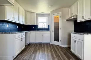 930 Randall St, Shawano, WI 54166 - Photo 11
