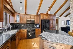 4946 Denmark Rd, Denmark, WI 54208 - Photo 15