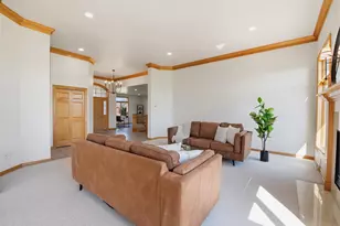 1529 Silver Maple Dr, De Pere, WI 54115 - Photo 9