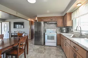 1593 Bond Ct, Green Bay, WI 54303 - Photo 15