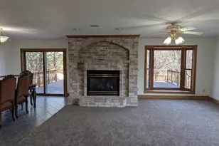 8110 E Ritchie Ln, Mukwa, WI 54961 - Photo 11