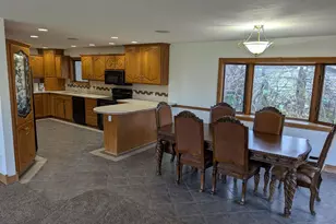 8110 E Ritchie Ln, Mukwa, WI 54961 - Photo 17