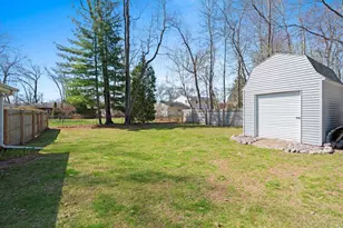 1810 Wood Ln, Green Bay, WI 54304 - Photo 13