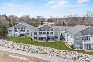 2614 Lake St, Algoma, WI 54201 - Photo 43