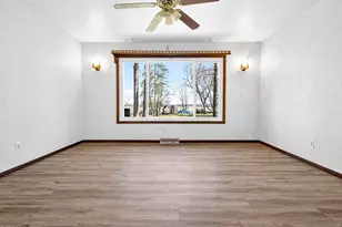 W7975 Treptow Ln, Eldorado, WI 54932 - Photo 7