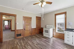 1201 Crooks Ave, Kaukauna, WI 54130 - Photo 5