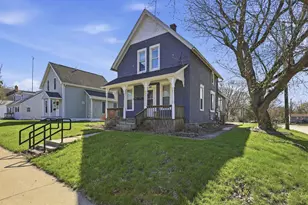 1201 Crooks Ave, Kaukauna, WI 54130 - Photo 3