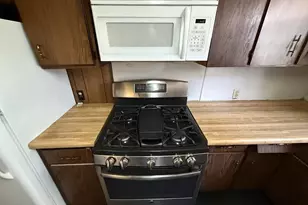 857 Franklin St, Oshkosh, WI 54901 - Photo 11