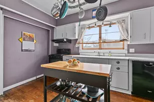 1401 Walnut St, Oshkosh, WI 54901 - Photo 7