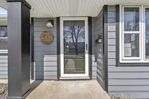 1204 Thorndale St, Green Bay, WI 54304 - Photo 53