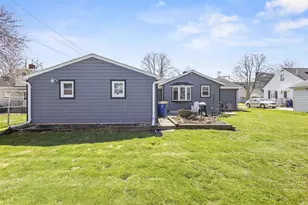 1204 Thorndale St, Green Bay, WI 54304 - Photo 37