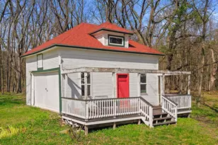 426 North Lake St, Hancock, WI 54943 - Photo 9