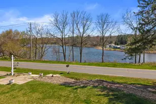 426 North Lake St, Hancock, WI 54943 - Photo 7