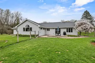 3415 Fairview Rd, Neenah, WI 54956 - Photo 51
