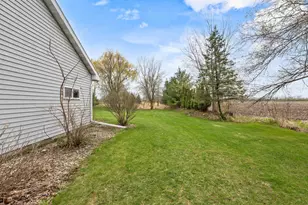 3415 Fairview Rd, Neenah, WI 54956 - Photo 47