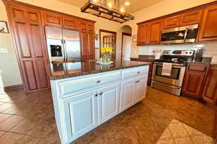 1213 Nature Trail Dr, Neenah, WI 54956 - Photo 13