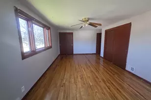 239 W Water St, Brillion, WI 54110 - Photo 5