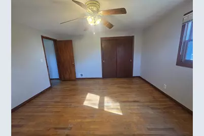 239 W Water Street, Brillion, WI 54110 - Photo 17
