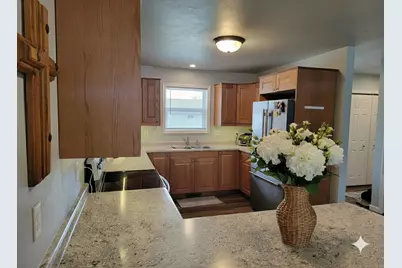 2125 Abbey Road, New London, WI 54961 - Photo 3