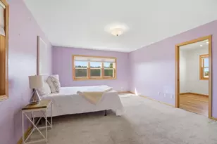 10013 Middle Rd, Manitowoc, WI 54220 - Photo 15