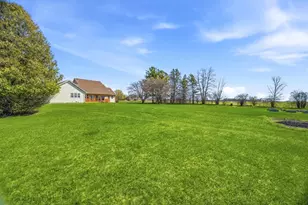 10013 Middle Rd, Manitowoc, WI 54220 - Photo 29