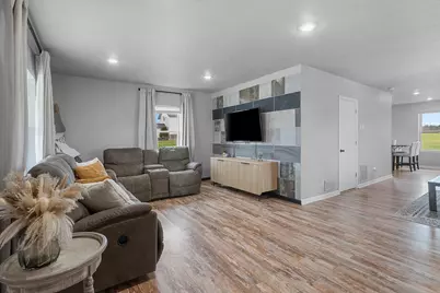 5774 Sth 29, Denmark, WI 54208 - Photo 5
