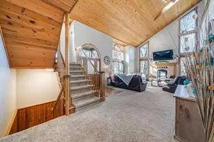 1840 Crown Dr, Oshkosh, WI 54904 - Photo 45