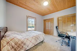 1840 Crown Dr, Oshkosh, WI 54904 - Photo 41