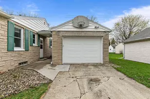 319 Spruce St, Appleton, WI 54914 - Photo 29