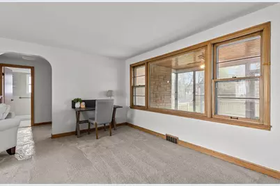 319 Spruce Street, Appleton, WI 54914 - Photo 9