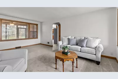 319 Spruce Street, Appleton, WI 54914 - Photo 11