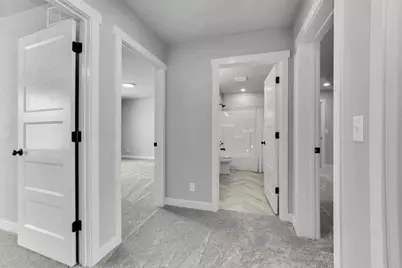 N8871 Killarney Way, Menasha, WI 54952 - Photo 25