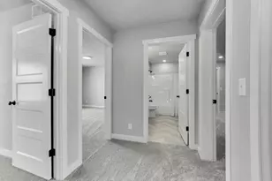 N8871 Killarney Way, Menasha, WI 54952 - Photo 25